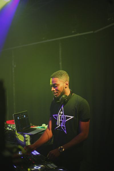 Photo of DJ Reckyy