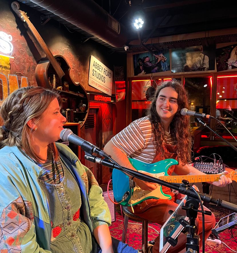 Profile image of The Stowaways Duo