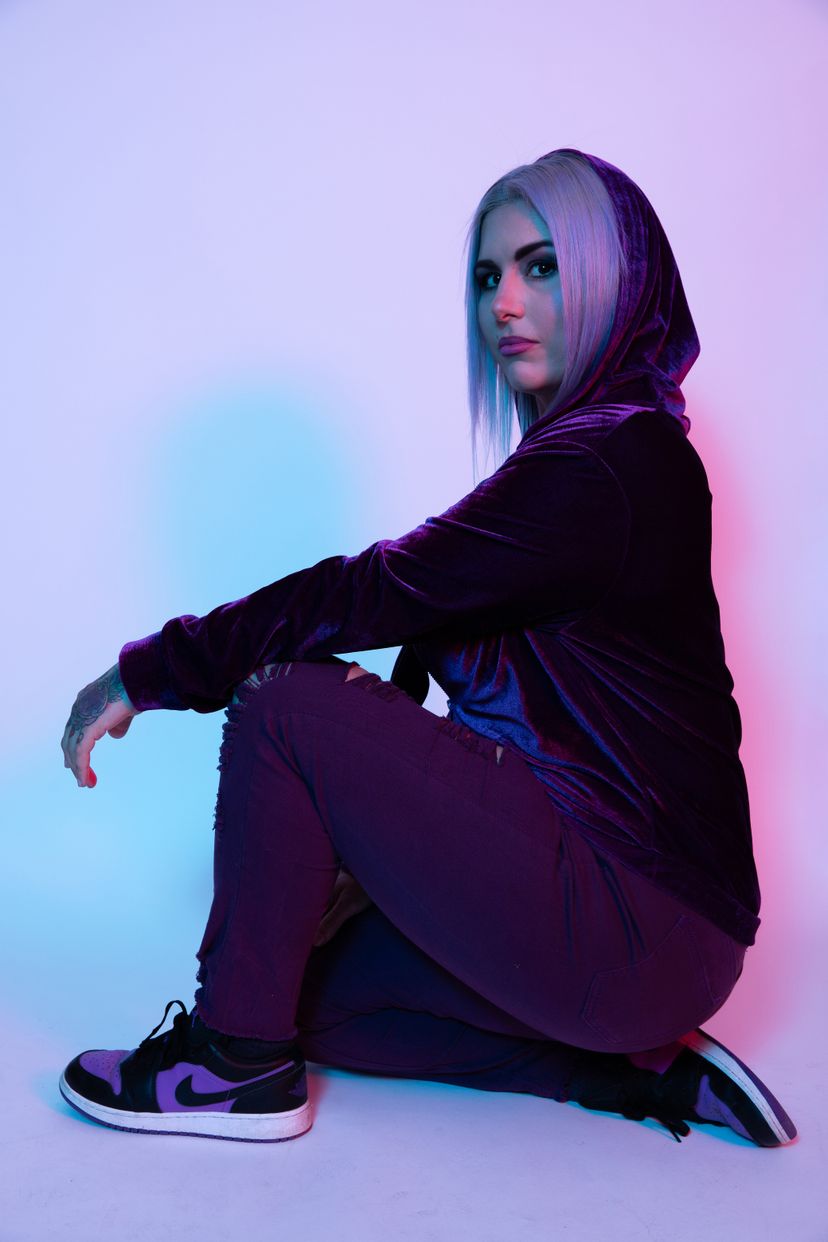 Profile image of Violet Eve