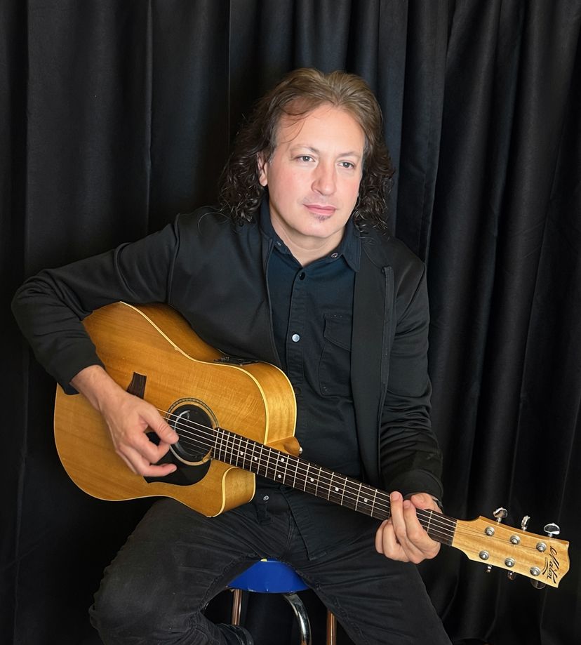 Profile image of Angelo Pash