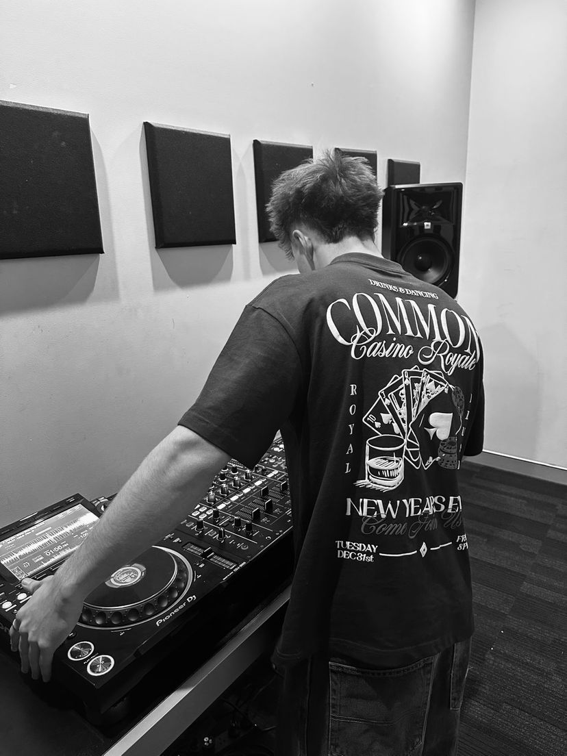 Profile image of Tom Harrison