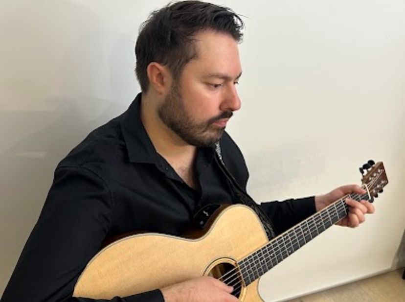 Profile image of Alex Nikoloudis