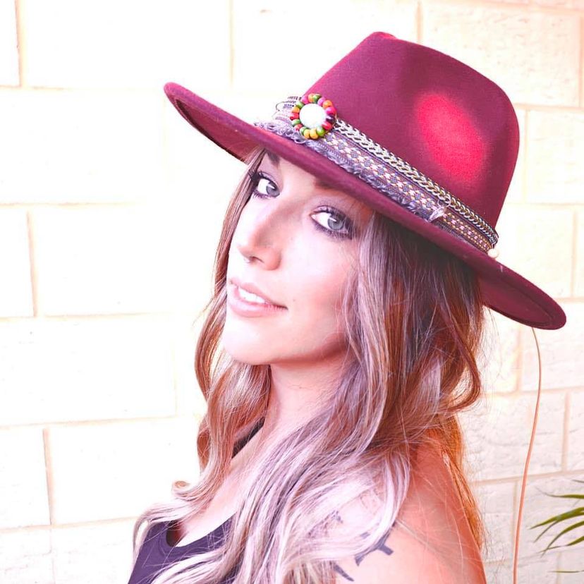 Profile image of Alexander Nicole