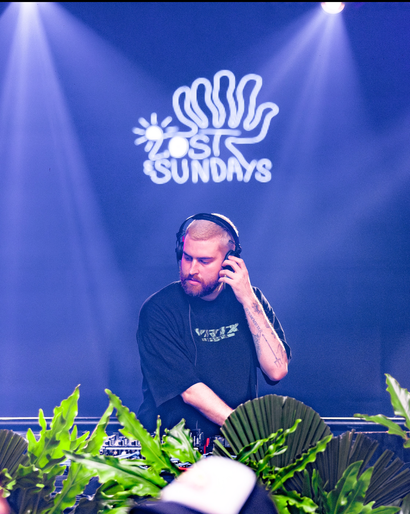 Profile image of deVault