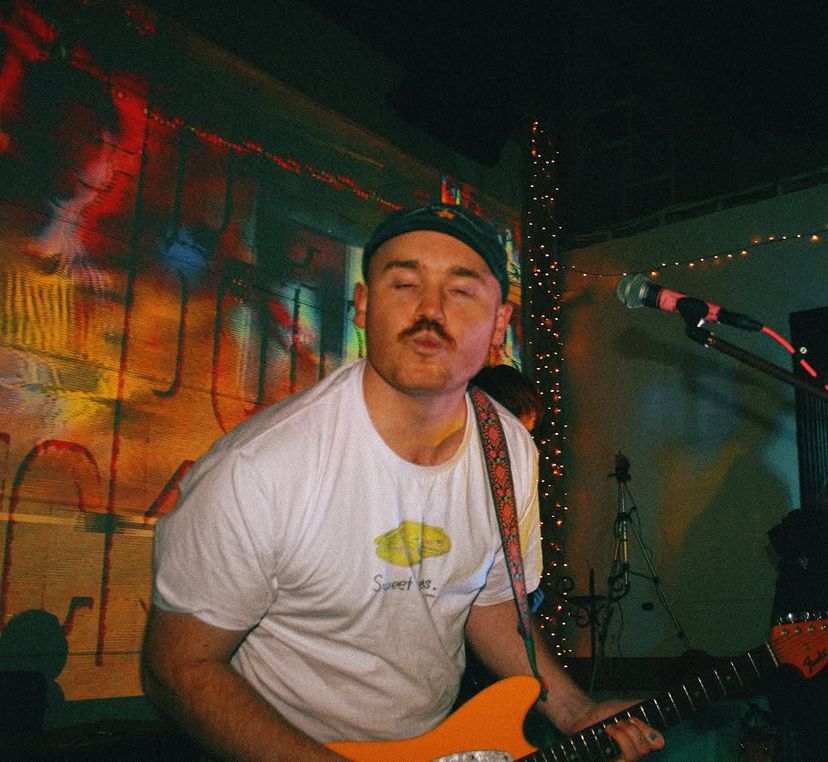 Profile image of twelve point buck