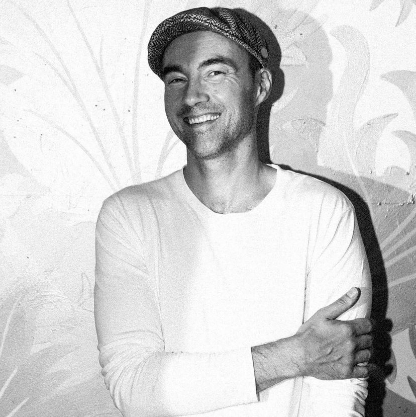 Profile image of Ash Lee