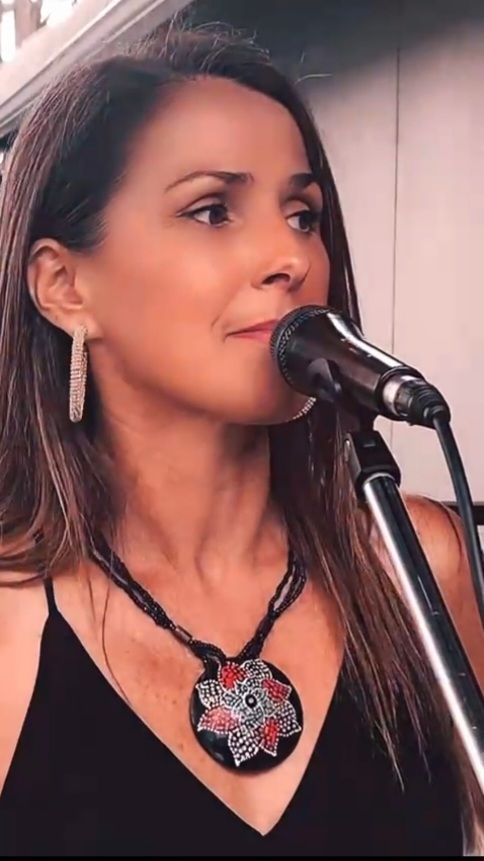Profile image of Nicola Kelly