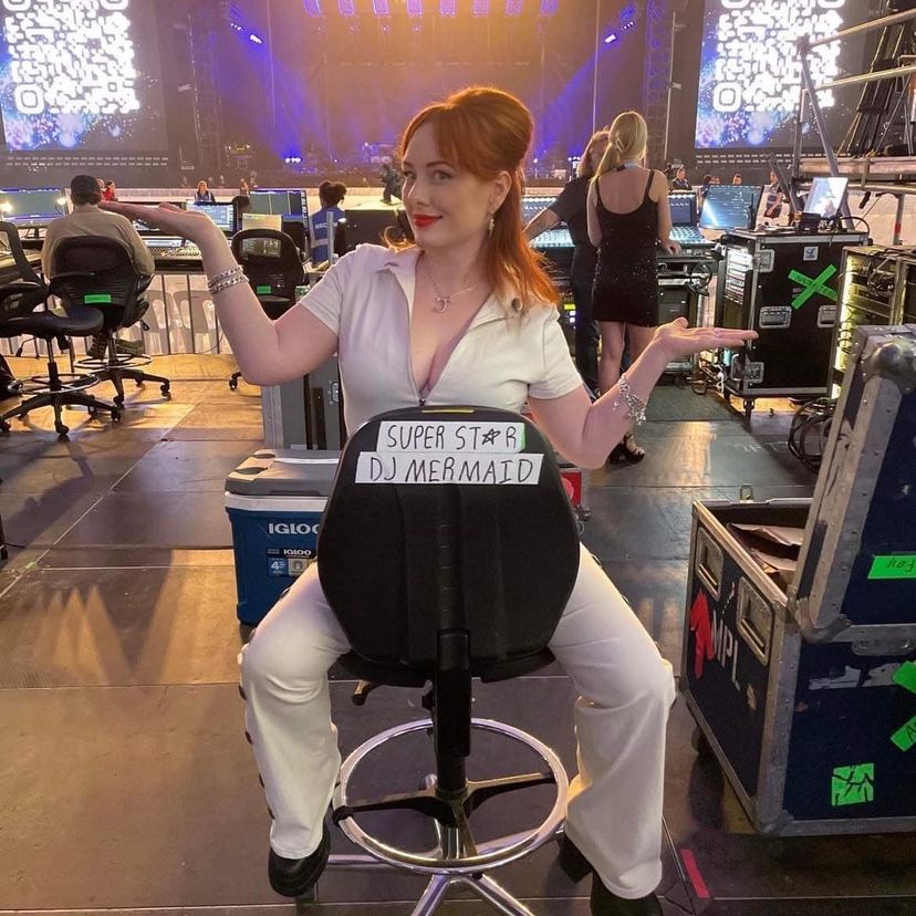 Profile image of DJ Mermaid