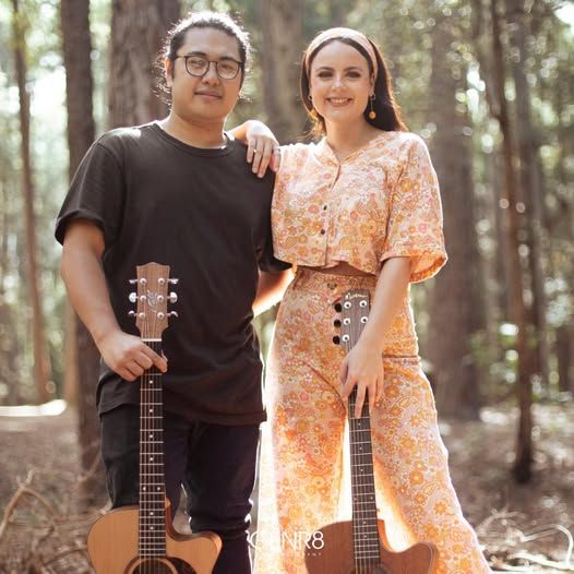 Profile image of Teasha and Mari