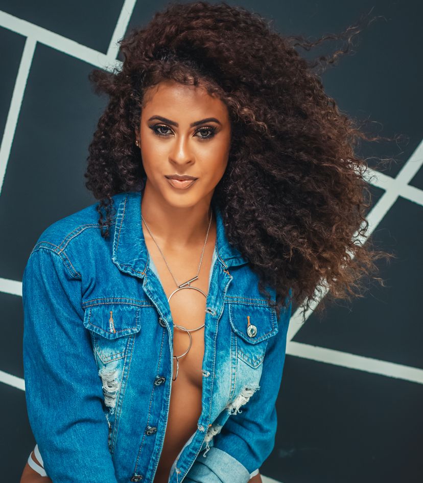 Profile image of Gabi Nonato