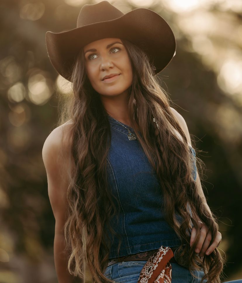 Profile image of Katie Brooke