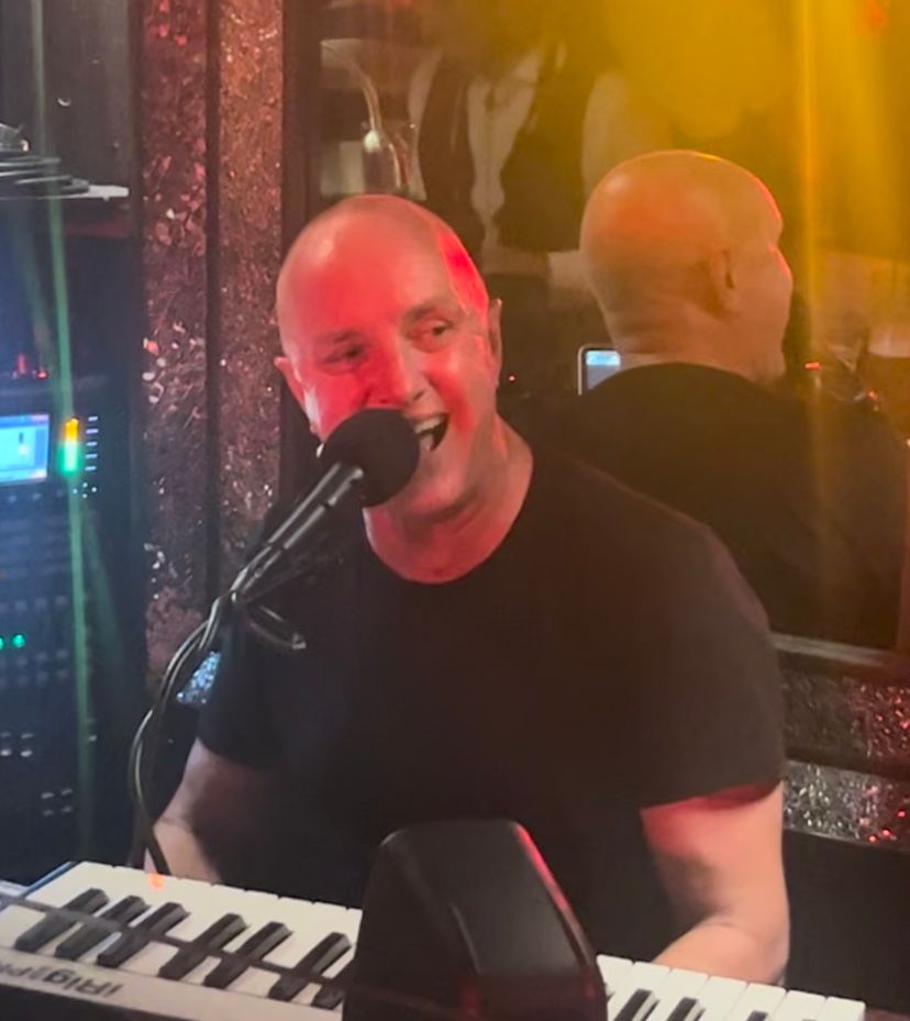 Profile image of Geoff Healey