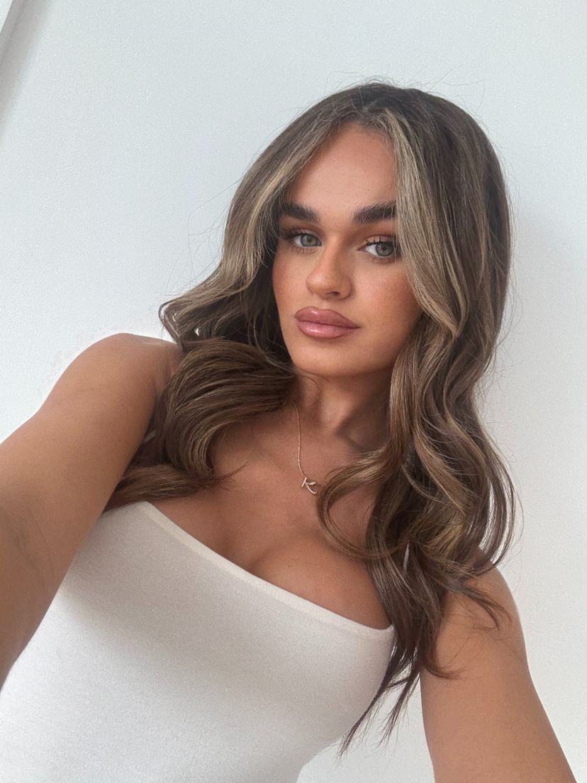 Profile image of Khloe Kalvina