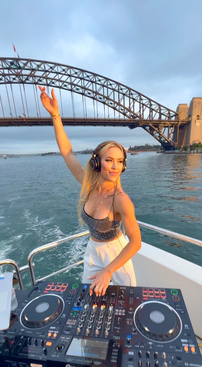 Profile image of Ellie B