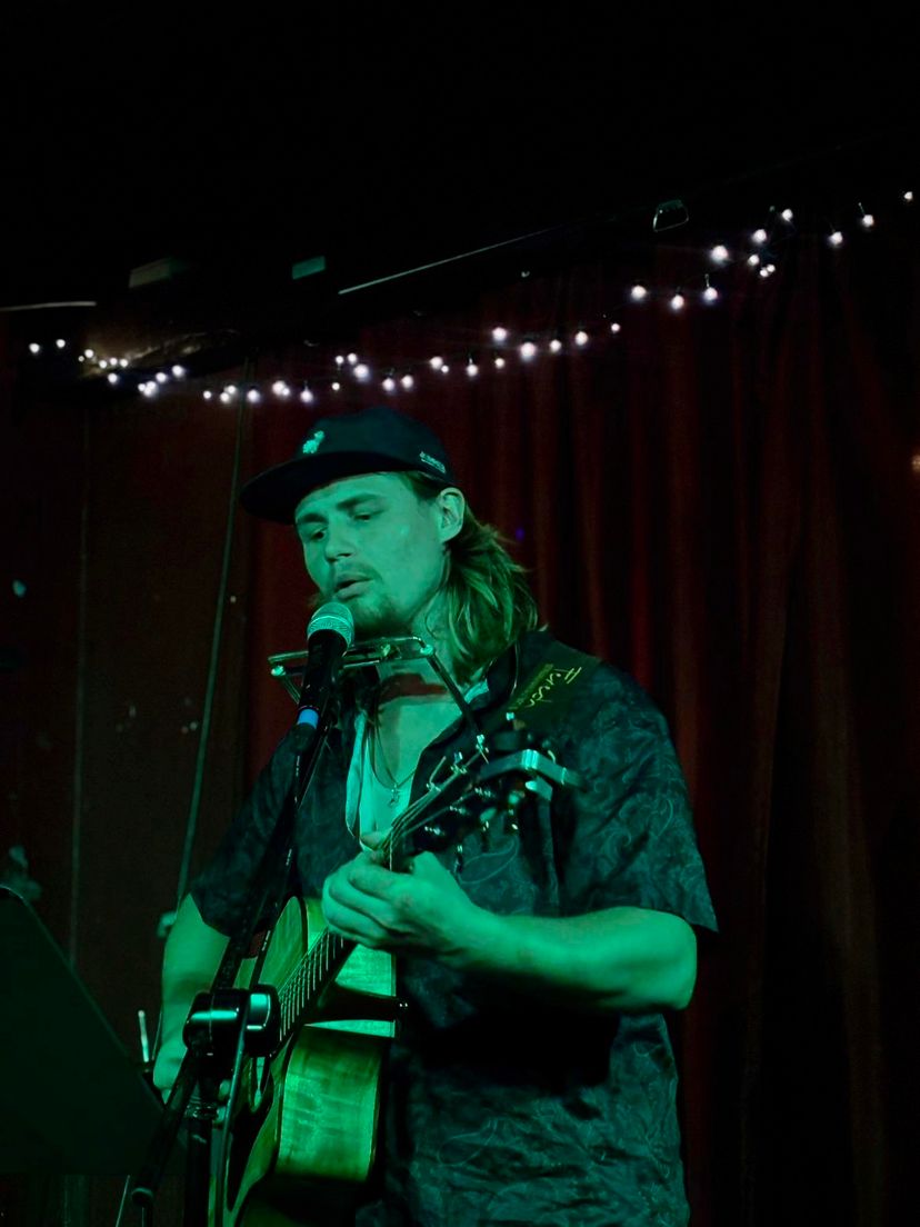 Profile image of Willow Muzic