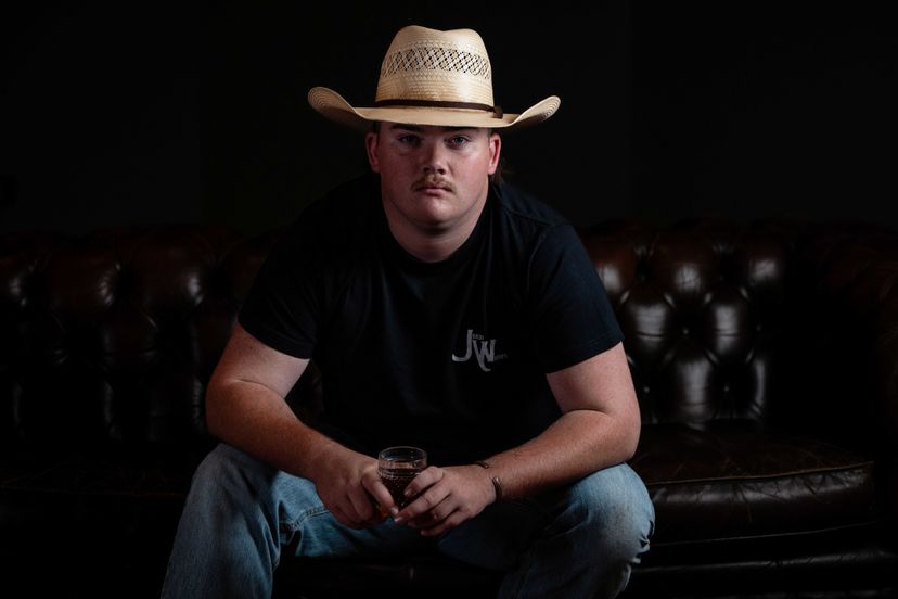 Profile image of Jordi Woods