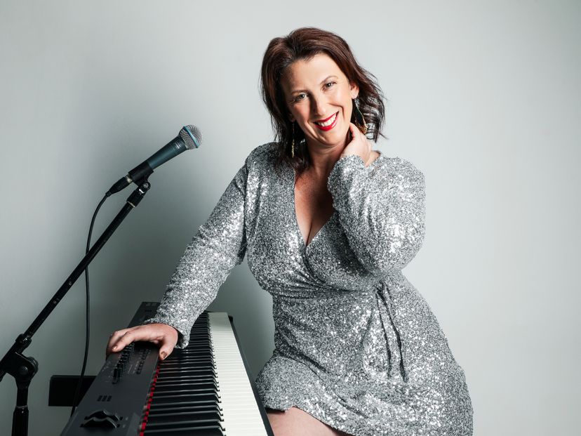 Profile image of Danni Thomas