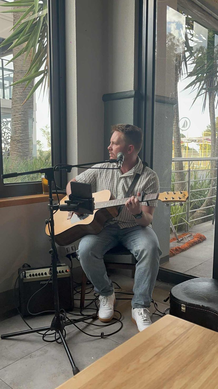 Profile image of Jesse Lewis Acoustic