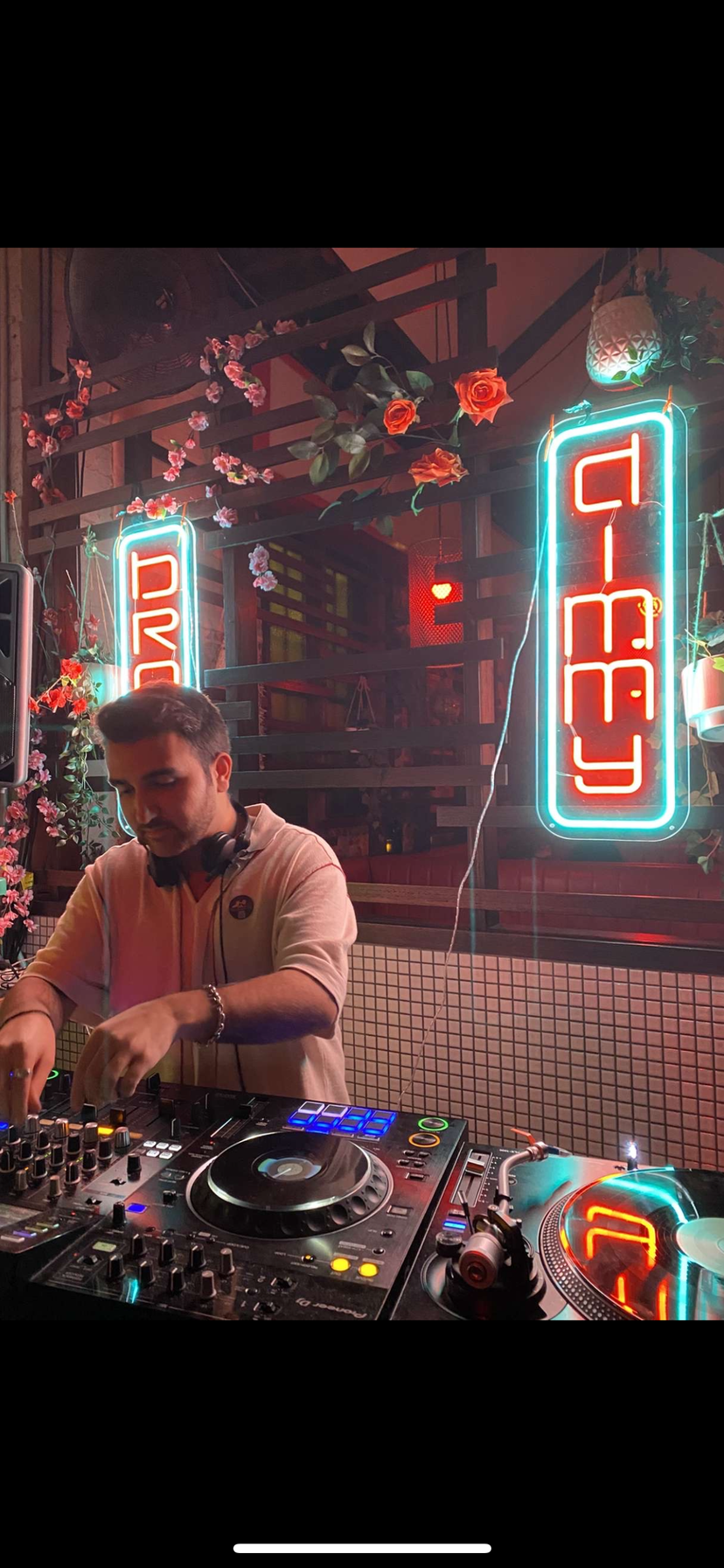 Profile image of Dimmy