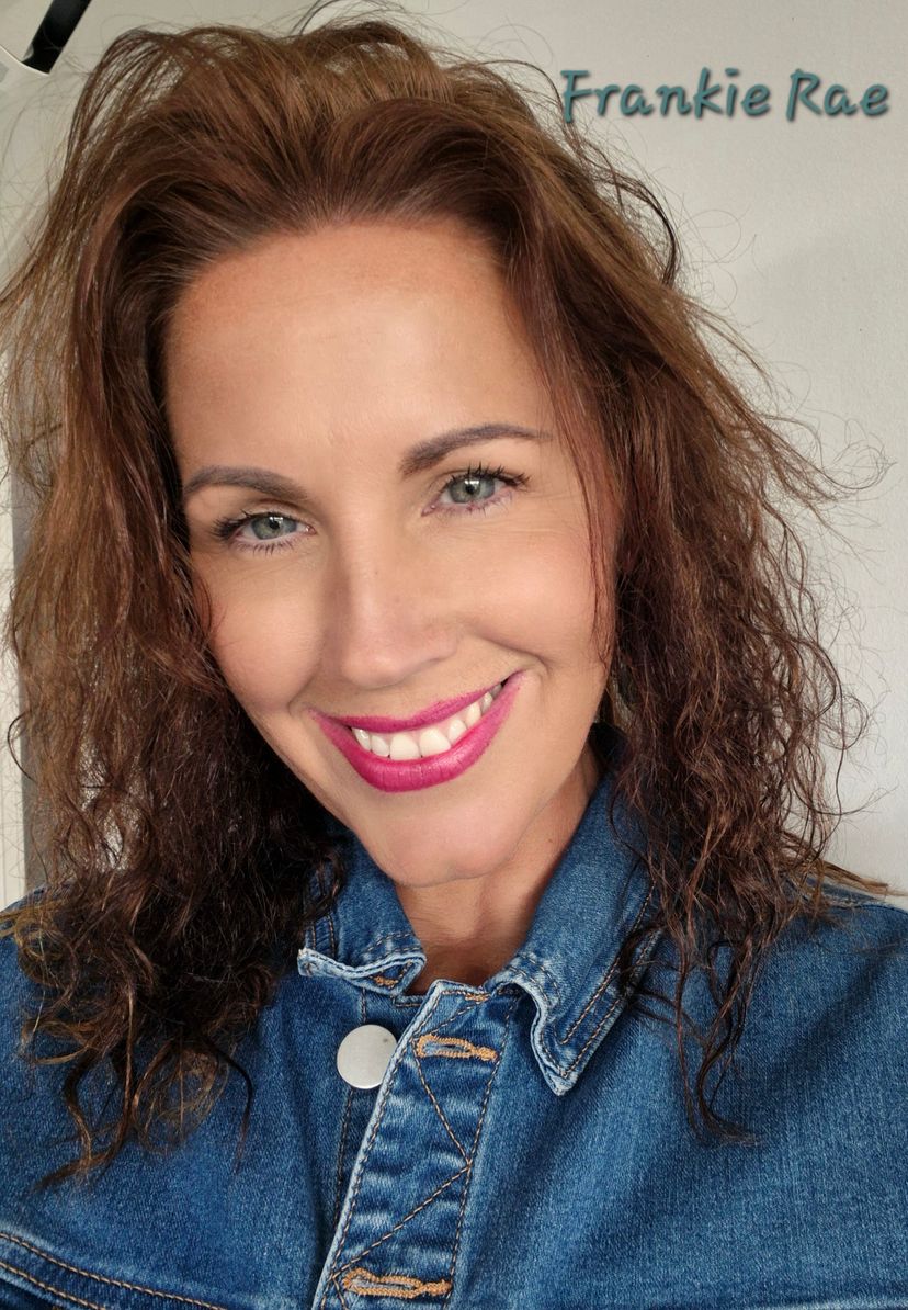 Profile image of Frankie Rae