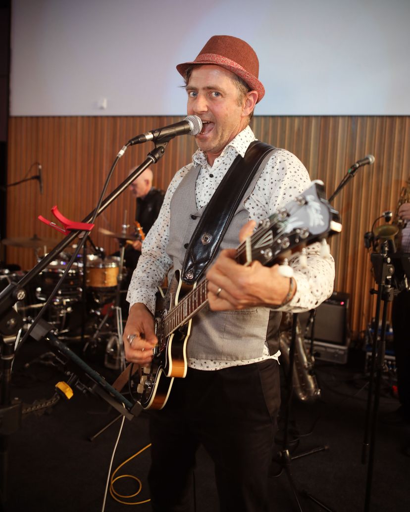 Profile image of Andrew Curry