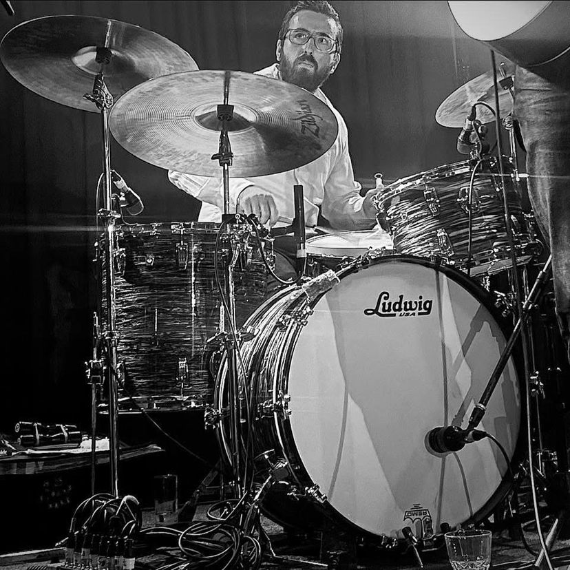 Profile image of Nic & His Hipshots (Justin)