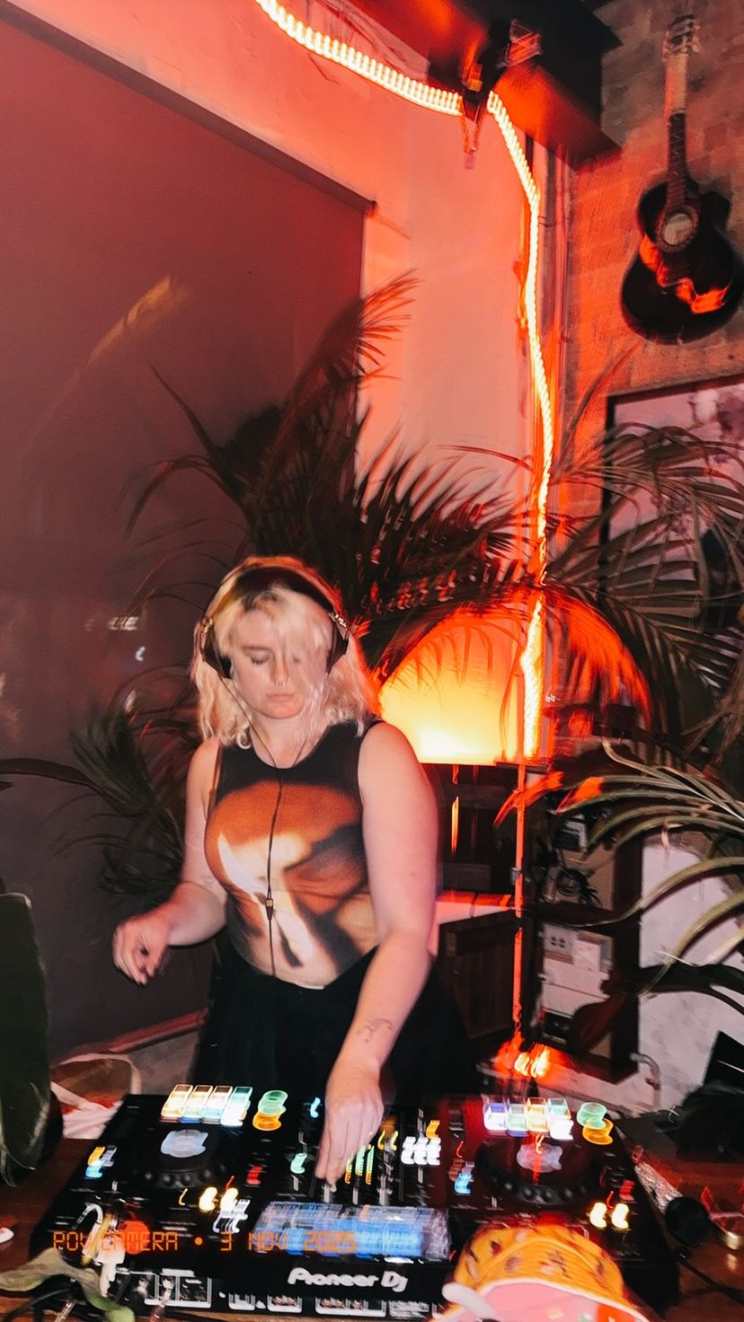 Profile image of R.Jay