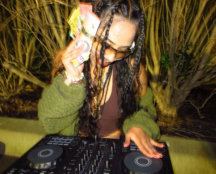 Profile image of 1INAMILIAN