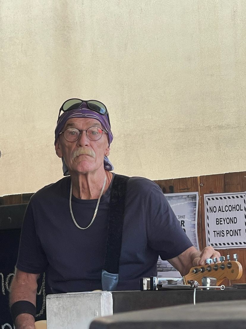 Profile image of The Love Handles