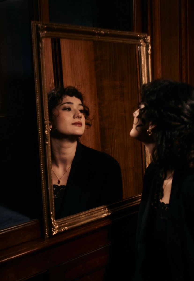 Profile image of Julia Ivory