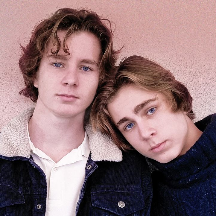 Profile image of Frank and Louis