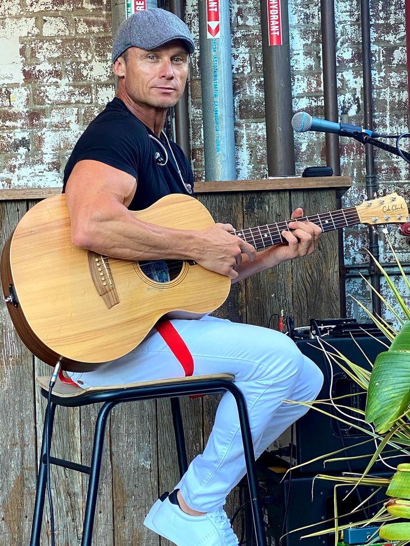 Profile image of Alex solo-duo