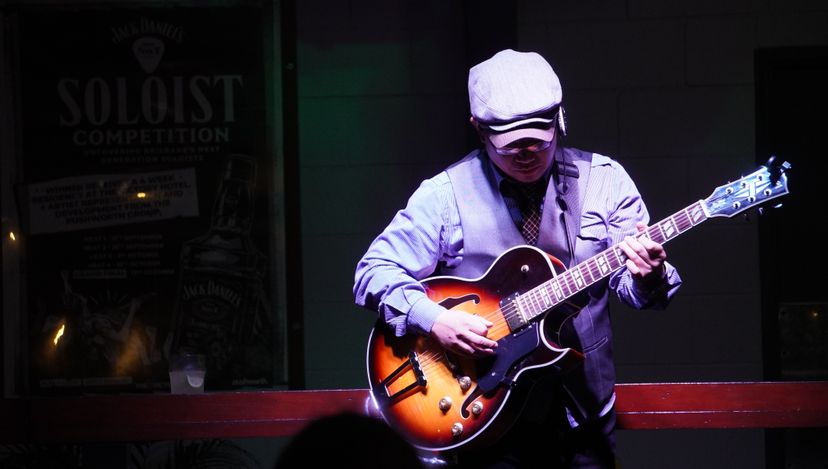 Profile image of Brandon Lee Jazz Guitar One Person Band