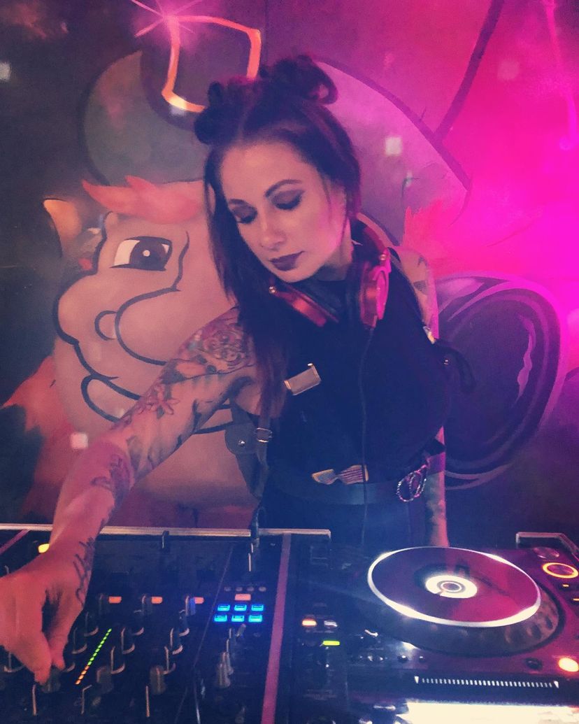 Profile image of DJ Sarah Wilkinson (Gateway Ent)