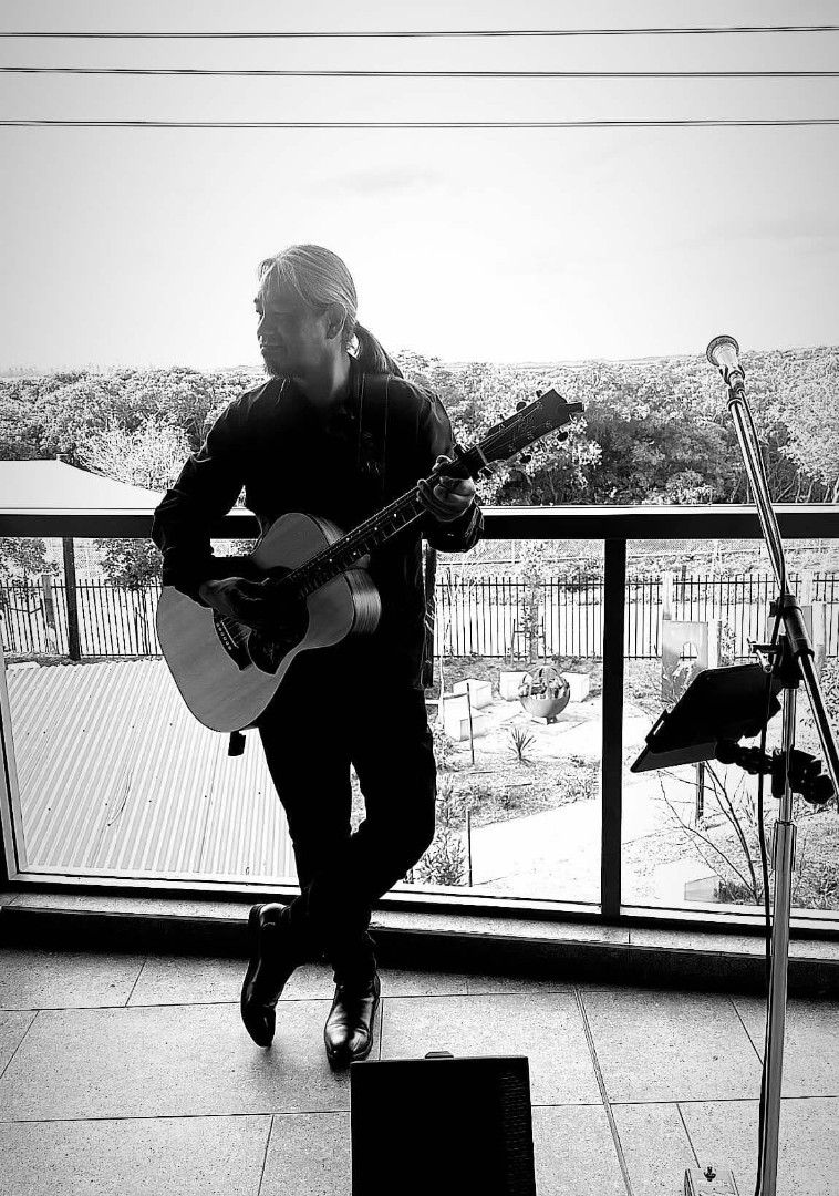 Profile image of Acoustic Autograph Entertainment